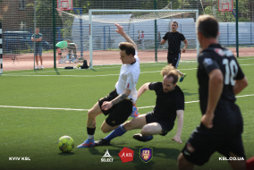 <a href="https://st.getinfootball.com/albums/1082461/64a7c08173fae_1920.jpg" target="_blank">Завантажити оригінал</a>