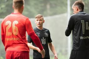 <a href="https://st.getinfootball.com/albums/1082497/64abb162d284a_1920.jpg" target="_blank">Завантажити оригінал</a>
