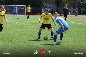 <a href="https://st.getinfootball.com/albums/1082513/64abbc0ab3049_1920.jpg" target="_blank">Завантажити оригінал</a>