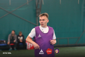 <a href="https://st.getinfootball.com/albums/1082575/64afab9177f24_1920.jpg" target="_blank">Завантажити оригінал</a>