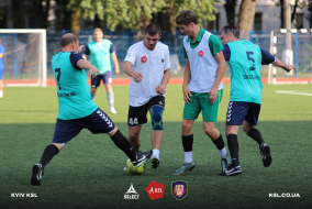 <a href="https://st.getinfootball.com/albums/1082586/64b2e48f390f5_1920.jpg" target="_blank">Завантажити оригінал</a>