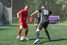 <a href="https://st.getinfootball.com/albums/1082649/64b667e885de2_1920.jpg" target="_blank">Завантажити оригінал</a>