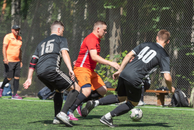 <a href="https://st.getinfootball.com/albums/1082649/64b667ec37084_1920.jpg" target="_blank">Завантажити оригінал</a>