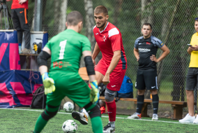 <a href="https://st.getinfootball.com/albums/1082726/64be57fd98207_1920.jpg" target="_blank">Завантажити оригінал</a>