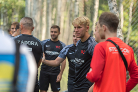 <a href="https://st.getinfootball.com/albums/1082726/64be58470ecda_1920.jpg" target="_blank">Завантажити оригінал</a>