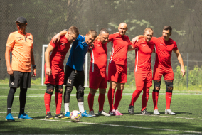 <a href="https://st.getinfootball.com/albums/1082974/64d9e3cebfb19_1920.jpg" target="_blank">Завантажити оригінал</a>
