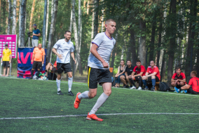 <a href="https://st.getinfootball.com/albums/1082976/64d9e6058a343_1920.jpg" target="_blank">Завантажити оригінал</a>