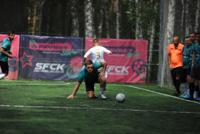 <a href="https://st.getinfootball.com/albums/1083075/64dbd57137854_1920.jpg" target="_blank">Завантажити оригінал</a>