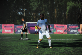 <a href="https://st.getinfootball.com/albums/1083102/64e3329303d6e_1920.jpg" target="_blank">Завантажити оригінал</a>