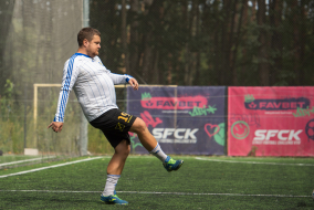<a href="https://st.getinfootball.com/albums/1083175/64ec7ff8ec9fe_1920.jpg" target="_blank">Завантажити оригінал</a>