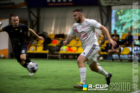 <a href="https://st.getinfootball.com/albums/1083489/6500115c1b196_1920.jpg" target="_blank">Завантажити оригінал</a>