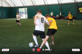 <a href="https://st.getinfootball.com/albums/1083540/650847da1ff17_1920.jpg" target="_blank">Завантажити оригінал</a>