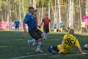 <a href="https://st.getinfootball.com/albums/1083554/650884441300b_1920.jpg" target="_blank">Завантажити оригінал</a>