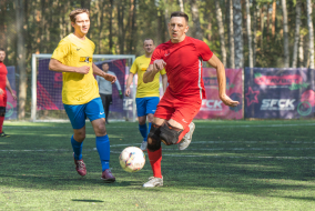 <a href="https://st.getinfootball.com/albums/1083776/651a84966c9f2_1920.jpg" target="_blank">Завантажити оригінал</a>