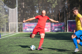 <a href="https://st.getinfootball.com/albums/1083776/651a84ac56373_1920.jpg" target="_blank">Завантажити оригінал</a>