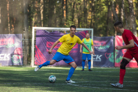 <a href="https://st.getinfootball.com/albums/1083776/651a84b87698c_1920.jpg" target="_blank">Завантажити оригінал</a>