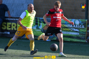 <a href="https://st.getinfootball.com/albums/1083873/651d483627987_1920.jpg" target="_blank">Descarcă</a>