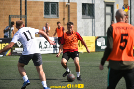 <a href="https://st.getinfootball.com/albums/1083891/651e54b5e77f8_1920.jpg" target="_blank">Copiază originalul</a>