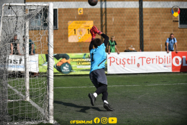 <a href="https://st.getinfootball.com/albums/1083891/651e54b6e41e2_1920.jpg" target="_blank">Copiază originalul</a>