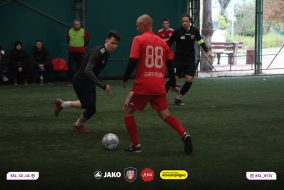 <a href="https://st.getinfootball.com/albums/1083985/652661918de22_1920.jpg" target="_blank">Завантажити оригінал</a>
