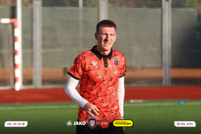 <a href="https://st.getinfootball.com/albums/1084073/652cebef607e5_1920.jpg" target="_blank">Завантажити оригінал</a>