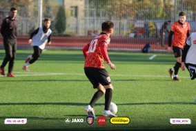 <a href="https://st.getinfootball.com/albums/1084073/652cec666eeff_1920.jpg" target="_blank">Завантажити оригінал</a>