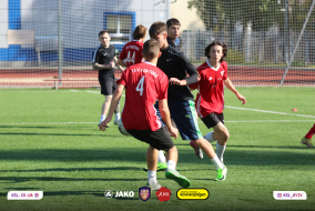 <a href="https://st.getinfootball.com/albums/1084079/652cf05654115_1920.jpg" target="_blank">Завантажити оригінал</a>