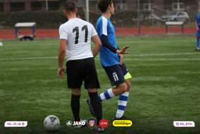 <a href="https://st.getinfootball.com/albums/1084127/652d3498cd76a_1920.jpg" target="_blank">Завантажити оригінал</a>