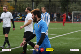 <a href="https://st.getinfootball.com/albums/1084127/652d352c142b3_1920.jpg" target="_blank">Завантажити оригінал</a>