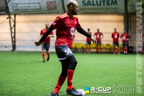 <a href="https://st.getinfootball.com/albums/1084310/6536ab6f1bfd7_1920.jpg" target="_blank">Завантажити оригінал</a>
