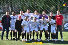 <a href="https://st.getinfootball.com/albums/1084500/654349106020e_1920.jpg" target="_blank">Descarcă</a>