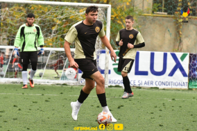 <a href="https://st.getinfootball.com/albums/1084638/654de5dc70162_1920.jpg" target="_blank">Descarcă</a>