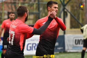 <a href="https://st.getinfootball.com/albums/1084638/654de607b2aa0_1920.jpg" target="_blank">Descarcă</a>