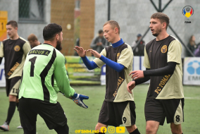 <a href="https://st.getinfootball.com/albums/1084638/654de612d5e16_1920.jpg" target="_blank">Descarcă</a>
