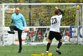 <a href="https://st.getinfootball.com/albums/1084803/6558de39544f3_1920.jpg" target="_blank">Descarcă</a>