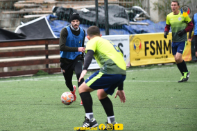 <a href="https://st.getinfootball.com/albums/1084899/655b7226639c0_1920.jpg" target="_blank">Descarcă</a>