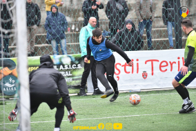 <a href="https://st.getinfootball.com/albums/1084899/655b722da2988_1920.jpg" target="_blank">Descarcă</a>