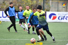 <a href="https://st.getinfootball.com/albums/1084899/655b7237934d5_1920.jpg" target="_blank">Descarcă</a>