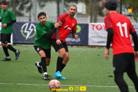 <a href="https://st.getinfootball.com/albums/1084950/65634d021ec54_1920.jpg" target="_blank">Descarcă</a>