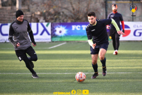 <a href="https://st.getinfootball.com/albums/1085104/656e293081090_1920.jpg" target="_blank">Descarcă</a>