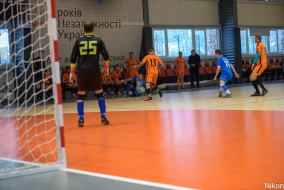 <a href="https://st.getinfootball.com/albums/1085123/656f01077f868_1920.jpg" target="_blank">Завантажити оригінал</a>