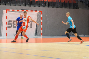 <a href="https://st.getinfootball.com/albums/1085123/656f030d21ec3_1920.jpg" target="_blank">Завантажити оригінал</a>