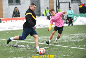 <a href="https://st.getinfootball.com/albums/1085204/6577686727600_1920.jpg" target="_blank">Descarcă</a>