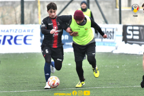 <a href="https://st.getinfootball.com/albums/1085209/65776c1349838_1920.jpg" target="_blank">Descarcă</a>