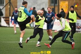 <a href="https://st.getinfootball.com/albums/1085307/658049332120a_1920.jpg" target="_blank">Descarcă</a>