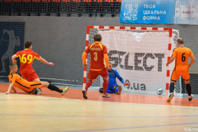 <a href="https://st.getinfootball.com/albums/1085399/6587d07d6fa45_1920.jpg" target="_blank">Завантажити оригінал</a>