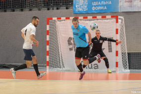<a href="https://st.getinfootball.com/albums/1085399/6587d184253c7_1920.jpg" target="_blank">Завантажити оригінал</a>