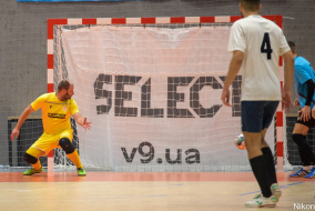 <a href="https://st.getinfootball.com/albums/1085399/6587d1d425286_1920.jpg" target="_blank">Завантажити оригінал</a>