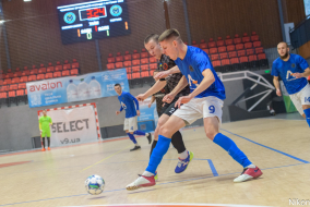 <a href="https://st.getinfootball.com/albums/1085399/6587d21584ef9_1920.jpg" target="_blank">Завантажити оригінал</a>