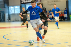 <a href="https://st.getinfootball.com/albums/1085399/6587d230df5db_1920.jpg" target="_blank">Завантажити оригінал</a>